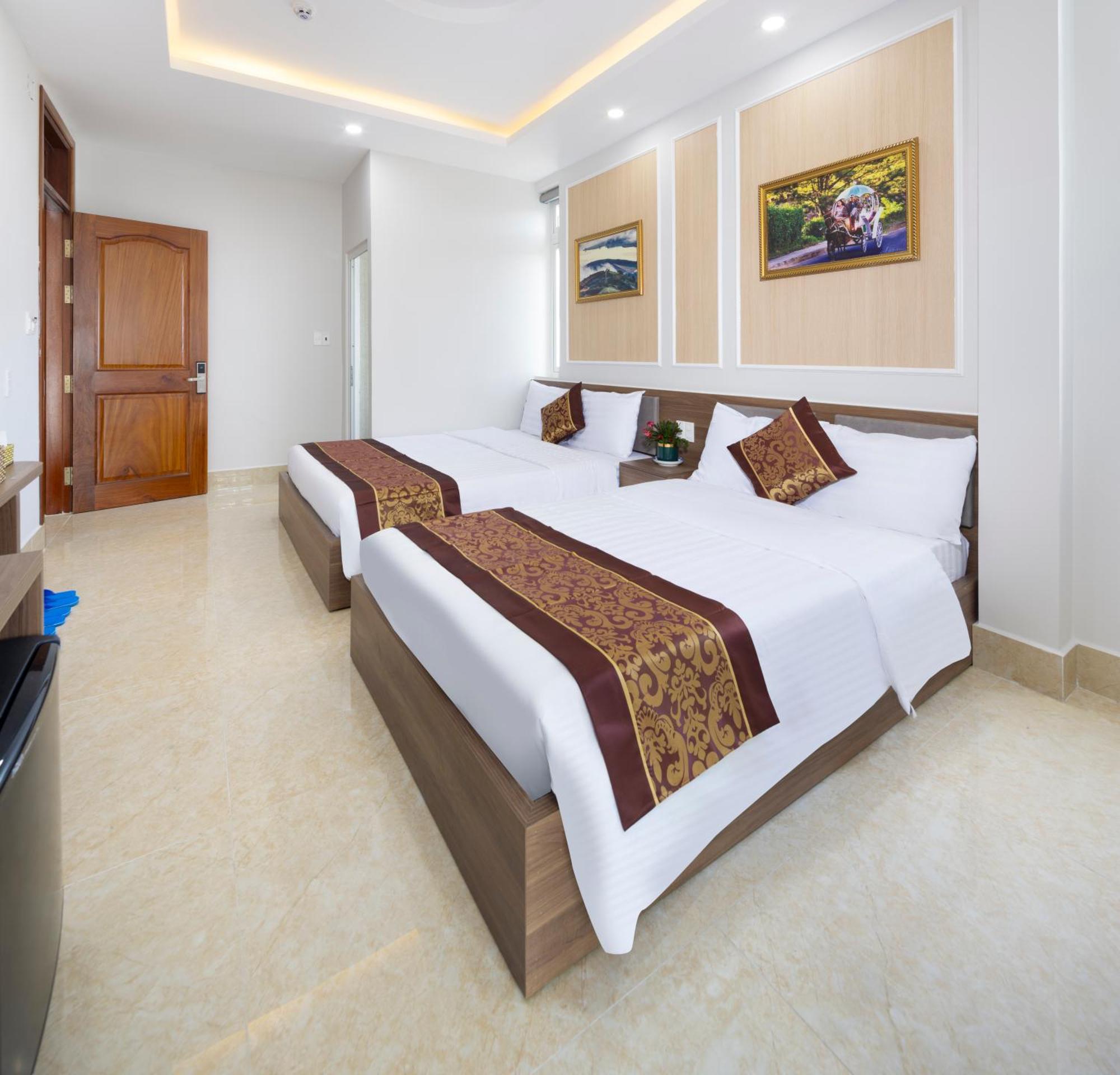 Romance Hotel Dalat Exterior photo